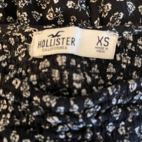 Hollister Crop Top Blouse Blue Floral Size XS - Picture 2 of 3